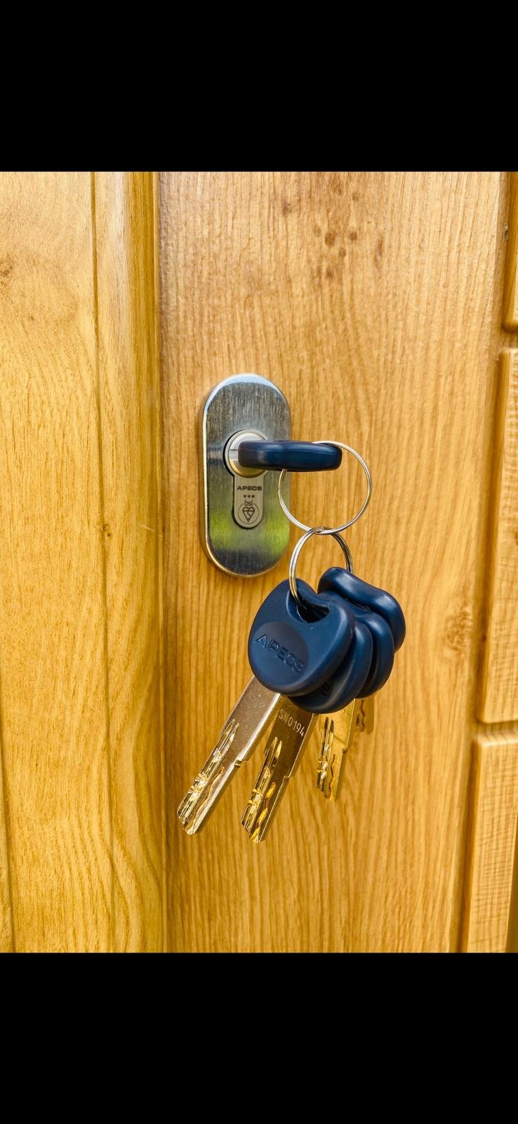 TS007 3 star APECS anti snap cylinder fitted to a door in Rotherham