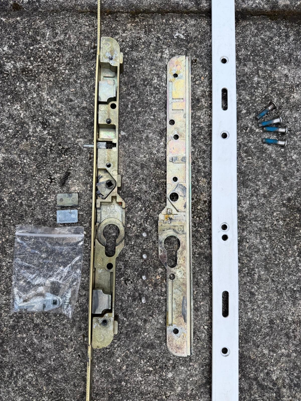 Sliding patio door gearbox repaired by a locksmith in Rotherham